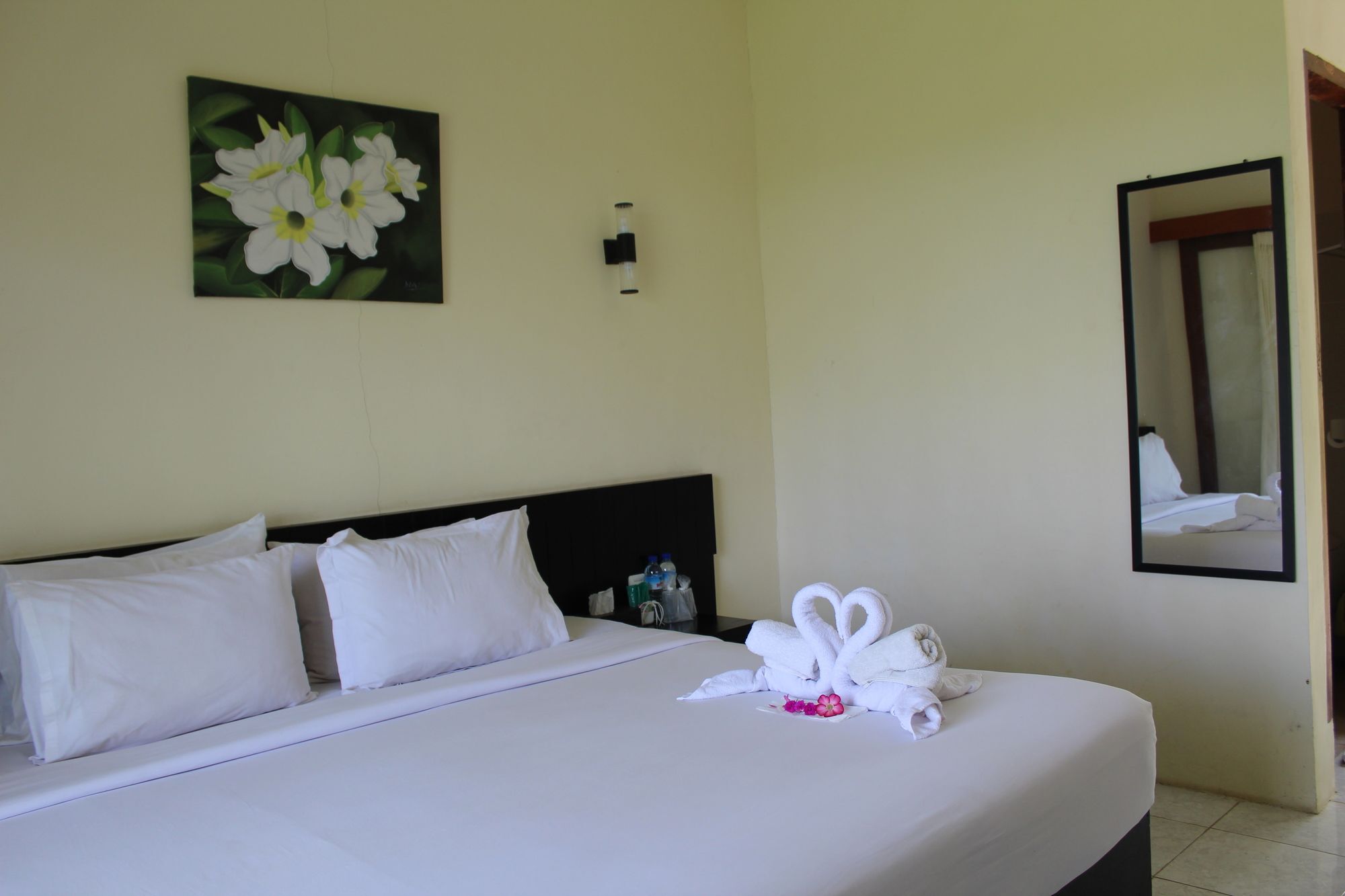 Gondang Beach Hotel Gili Trawangan Esterno foto